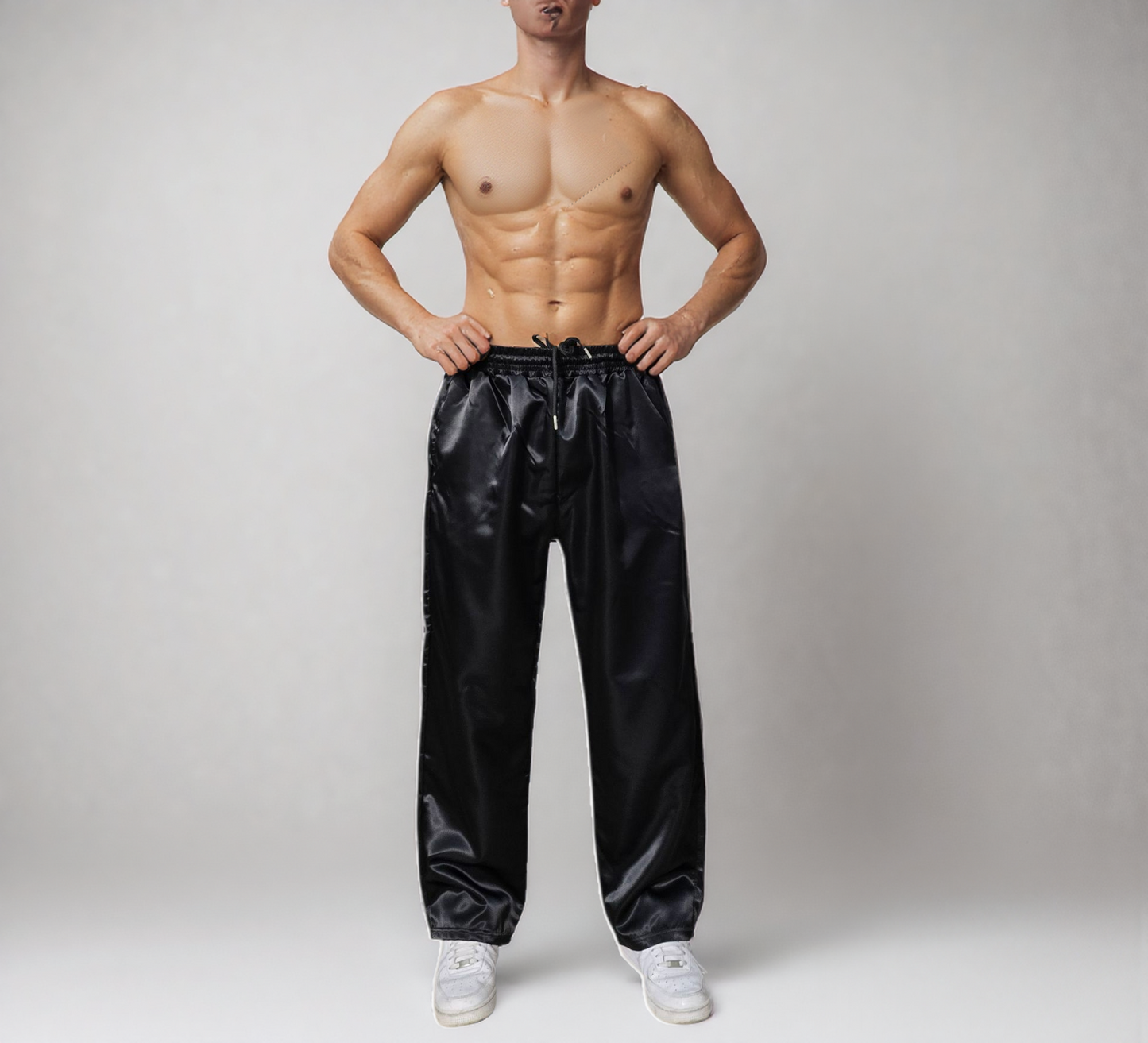 .Sportlich. Stylisch. Strahlend. Deine neue Satin-Baggy- Schwarz Hose