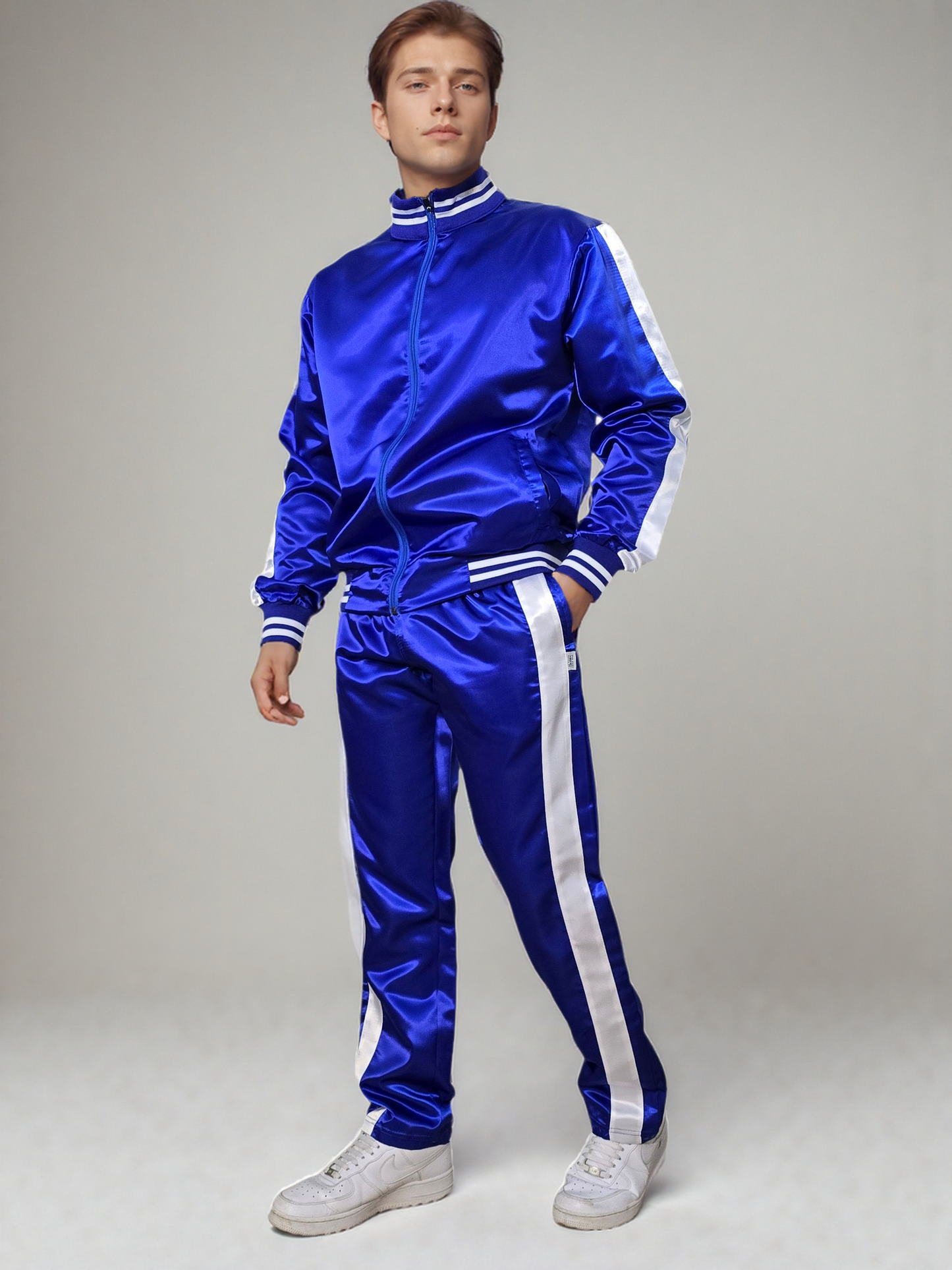 .Royal Blau  Satin Sports Jogging Suit with white Stripes.