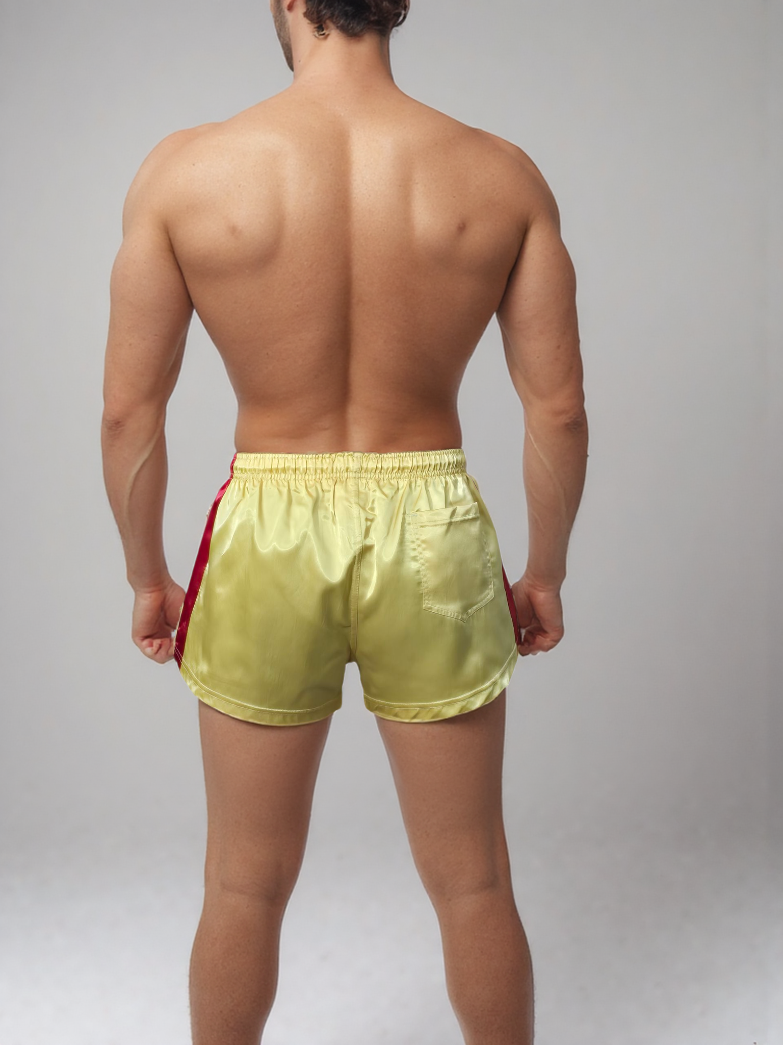 Retro Gold Red Satin Sport & Freizeit Shorts